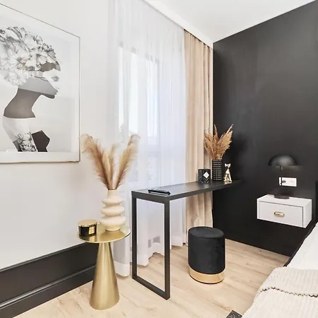 Apartment Exclusive Studio Wroclaw Braniborska By Renters