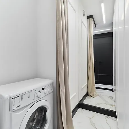 Exclusive Studio Wroclaw Braniborska By Renters Apartment
